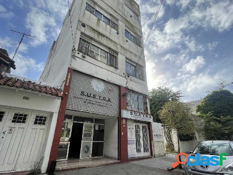 OPORTUNIDAD EDIFICIO Y LOTE EN BLOCK MACROCENTRO