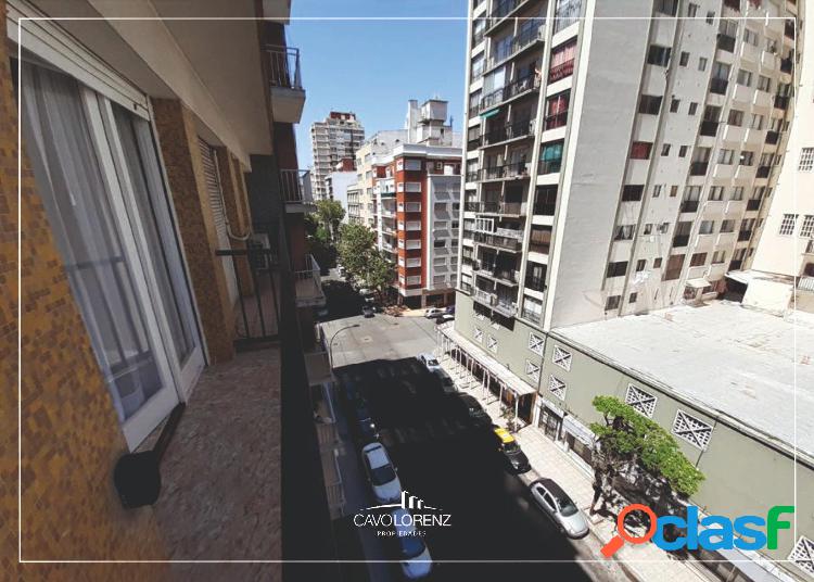 Plaza Colón - Brown 1933 -1 ambiente externo con balcón -