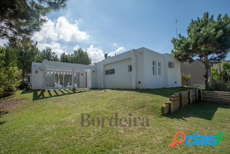 Venta casa Deportiva L168 Costa Esmeralda