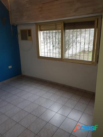 Venta casa Pje. Blanque 1400, Excelente, amplia cochera,