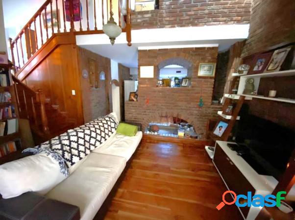 Casa en Venta en Castelar Norte - 4 ambientes!