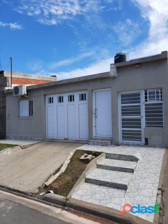 OPORTUNIDAD VENDEMOS MUY LINDA CASA ZONA GAZZANO