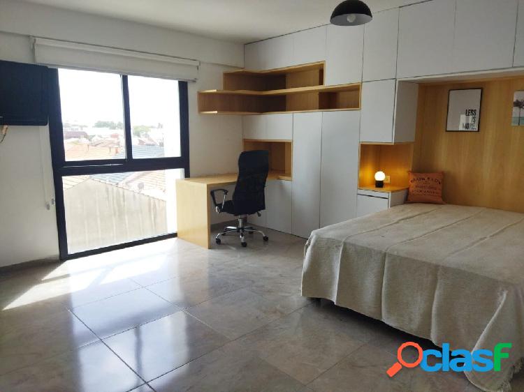 Sargento Cabral 70. Depto 1 ambiente IMPECABLE y con Terraza