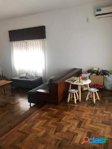 VENTA IMPERDIBLE CASA CERCA DEL CENTRO PARQUE Y PILETA