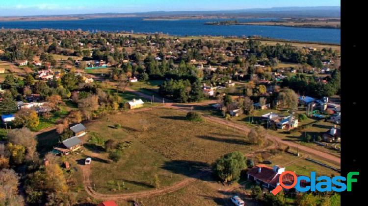 Lotes a pocos metros del lago en Villa Rumipal en el Valle