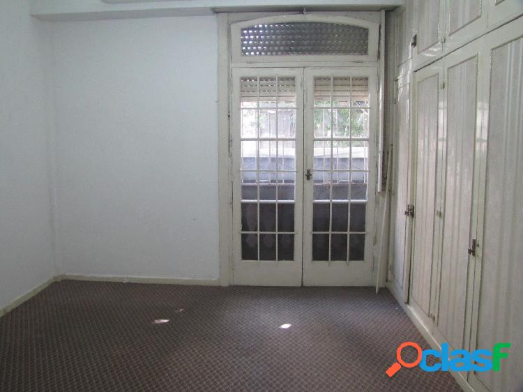 VENTA DEPARTAMENTO 3 AMBIENTES FRENTE ZONA COMERCIAL