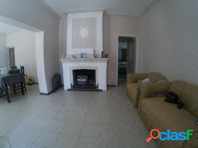 VENDO CASA CENTRICA SAN RAFAEL