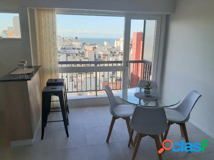 Venta monoambiente con balcón y vista panorámica