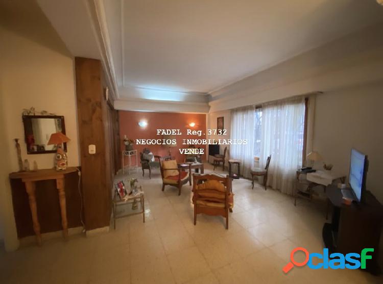 Arenales y Castelli Chalet 4 ambientes IDEAL PROFESIONALES