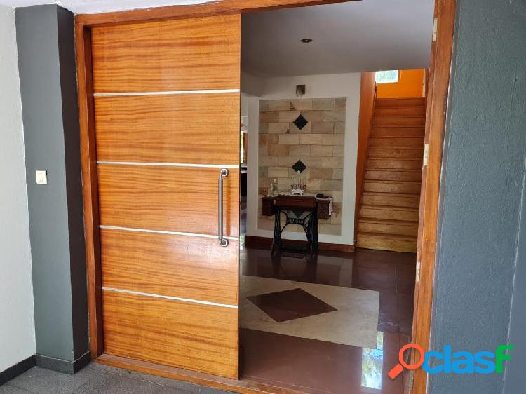 CASA EN VENTA EN CARILÓ CEREZO (CS)