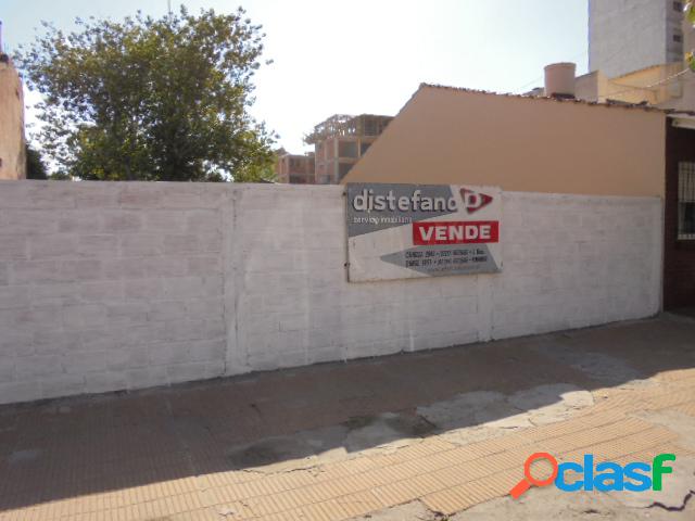 Lote. | HIPOLITO YRIGOYEN 400