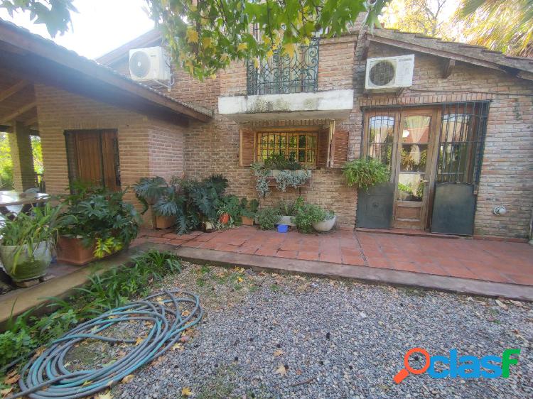 Quinta Hermosa Parquerizada con 2 Lotes