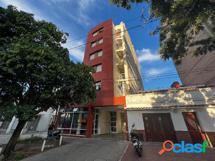 SE VENDE DPTO 1 DORM ZONA FACULTAD CS. ECONOMICAS !!!