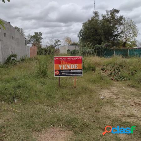 TERRENO EN BARRIO LAS LILAS