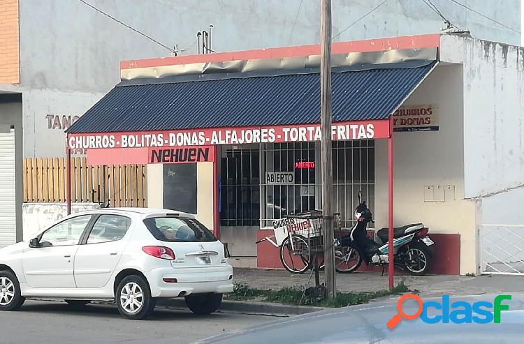 VENTA LOCAL CON DPTO 2 AMB, BUENA ZONA COMERCIAL,