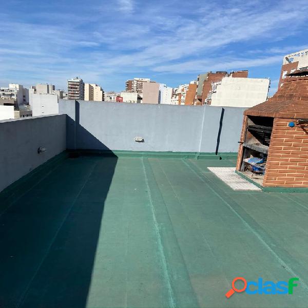 Venta. 2 Ambientes. Balcón. Semipiso. Galvan 2900.