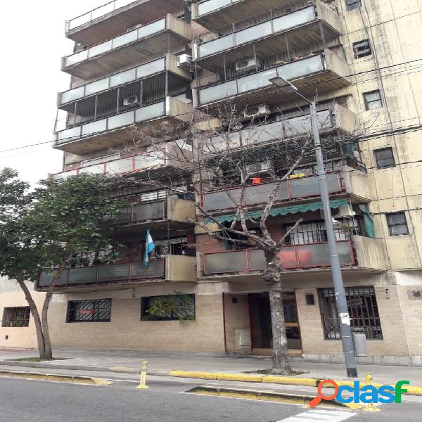 Venta Depto. 3 amb c/ balcón