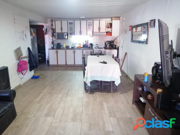 venta ph tipo chalet de 4 ambientes AL FRENTE mas