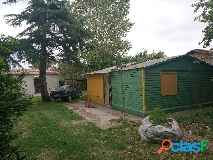 ALQUILER CASA 3 AMB-PARQUE y ESPACIO COCHERA-ALBERTI 9300