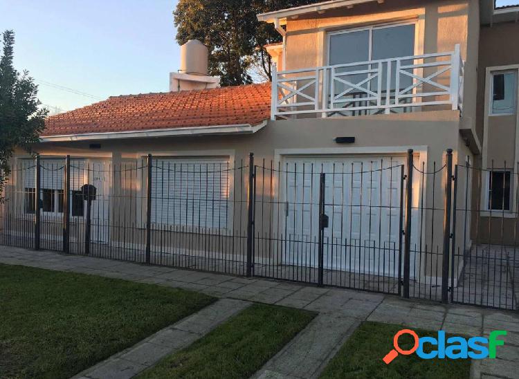 CASA EN VENTA BARRIO CAISAMAR