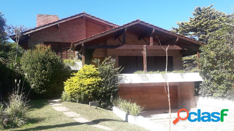 CODIGO 615 - PINAMAR - CASA EN VENTA