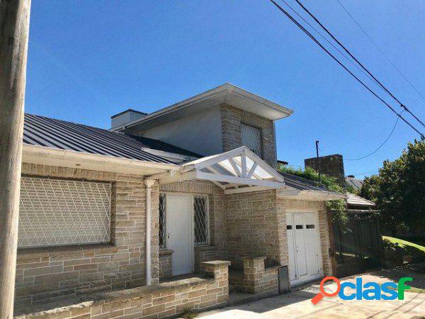 Casa - Chalet 4 Ambientes LAS HERAS AL 3500