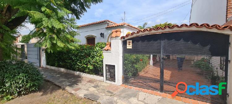 Casa estilo Colonial en Ituzaingó Norte! - 4 ambientes!