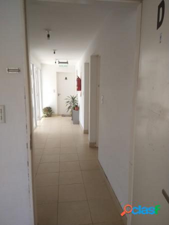 DEPARTAMENTO BARRIO LIMACHE 2DO PISO IMPECABLE