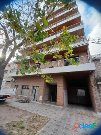 Venta Departamento calle H. Yrigoyen 865