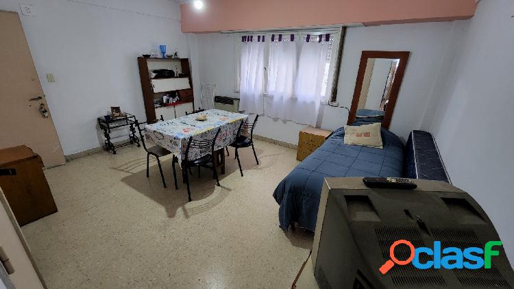 Venta - Monoambiente interno original - Corrientes 2536