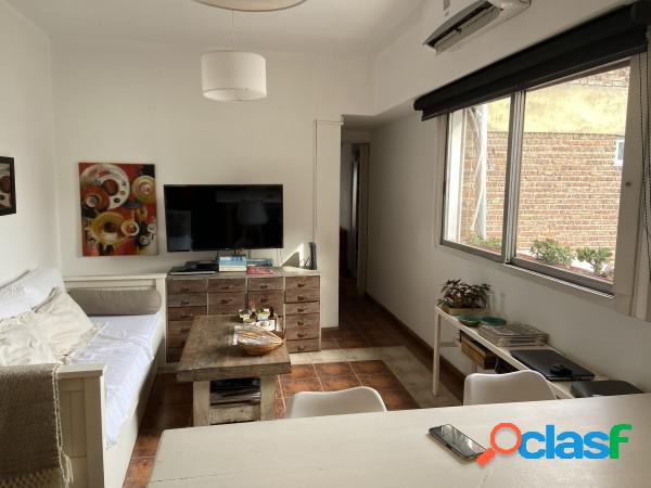 Venta de 3 ambientes con balcón