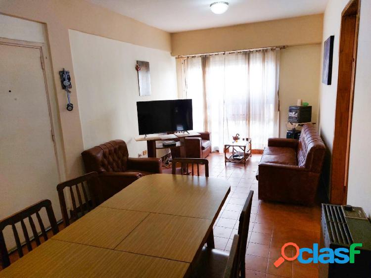 Venta departamento 3 ambientes con cochera en Santa Rita