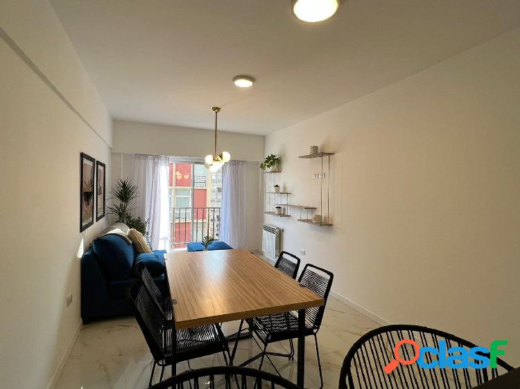 Venta departamento de 3 ambientes a la calle con balcón y