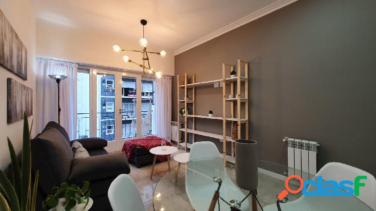 Venta - Departamento dos ambientes c/ dep. reciclado con