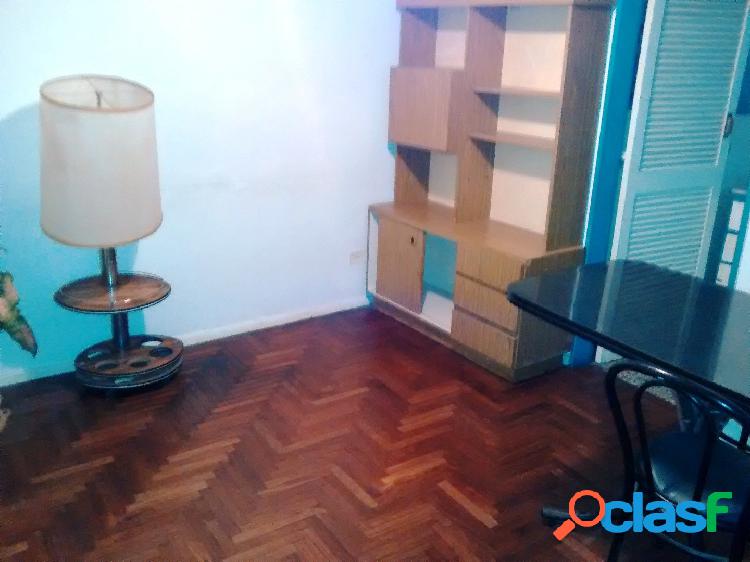 Departamento 2 ambientes en Luro y Cordoba