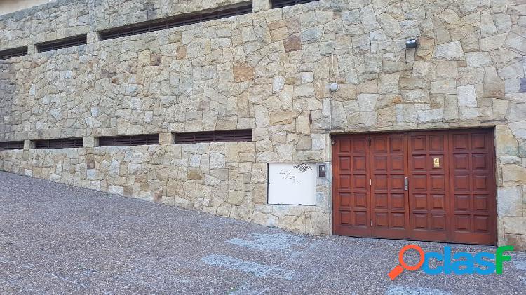 VENTA | COCHERA | ZONA GUEMES