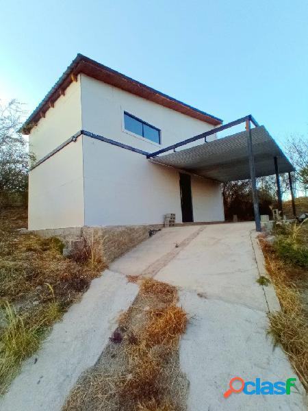 VENTA - DOS LOTES COLINDANTES + LOFT - COSQUIN