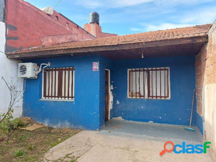 CASA EN VENTA. BARRIO ECHEPARE