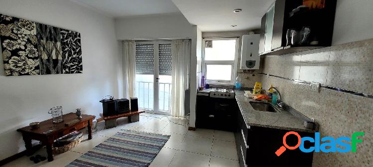 Se vende bonito departamento de 2 ambientes.