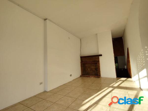 DEPARTAMENTO DE 2 DORMITORIOS EN BARRIO EL ABASTO