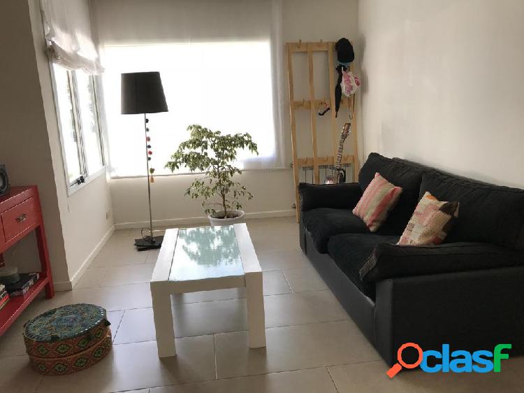 Hermoso duplex 4 ambientes - Villa Primera