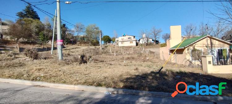 LOTE EN ESQUINA - GAS NATURAL -Bº SOL Y RIO