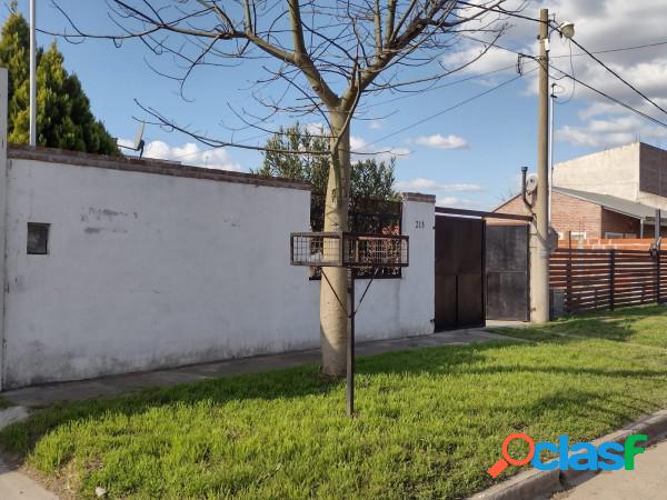 VENDE CASA EN PUEBLO BELGRANO