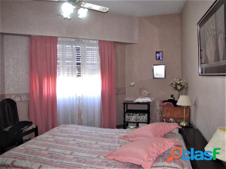 VENTA DEPARTAMENTO 2 AMBIENTES FLORESTA OFERTA