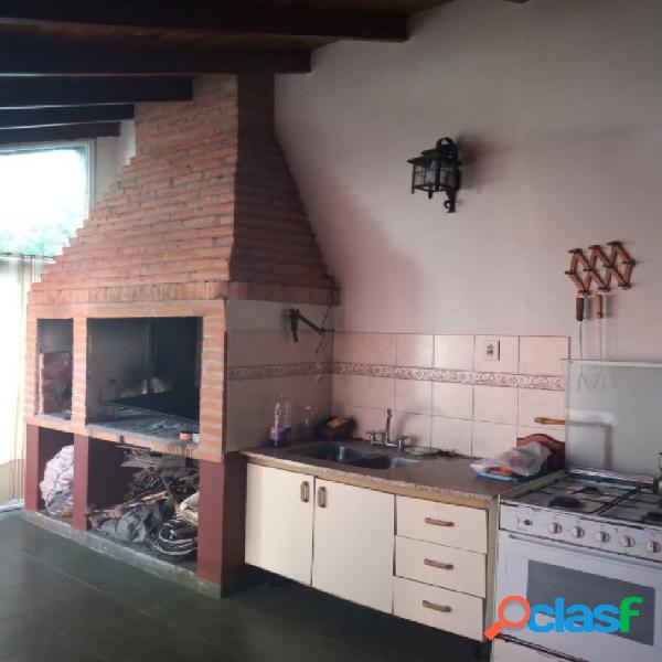 Casa venta Castelar Sur