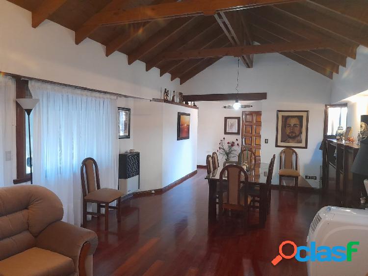 Venta Chalet - Azcuenaga 2700