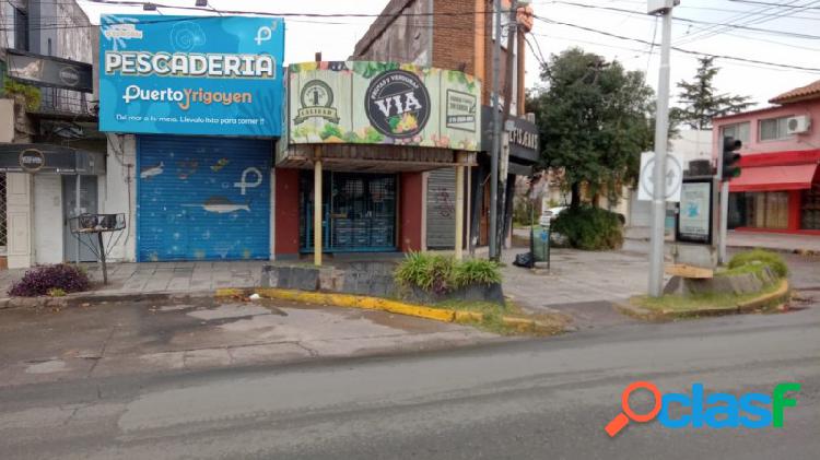 Local en Pacheco Centro