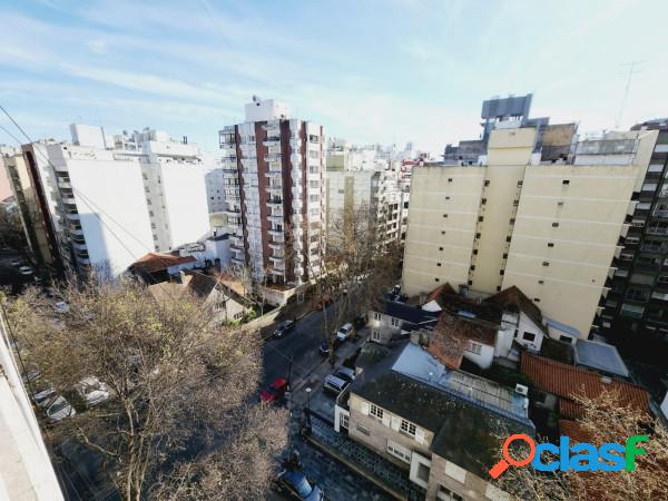 2 Ambientes a la calle totalmente reciclado a nuevo