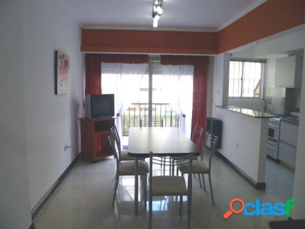 Venta departamento 2 ambientes con dependencia