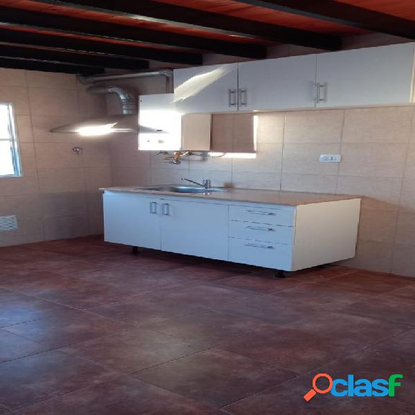 ALQUILO: DEPARTAMENTO DUPLEX EN CORONDA